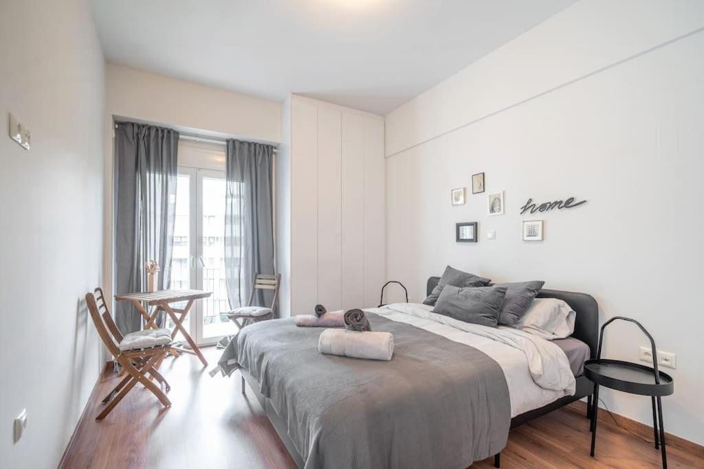 Modernised Athenian Apartment /W 2Br & 2Ba Exterior photo