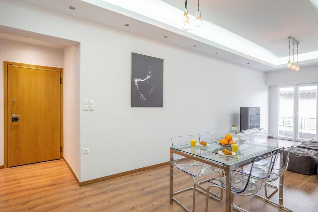 Modernised Athenian Apartment /W 2Br & 2Ba Exterior photo